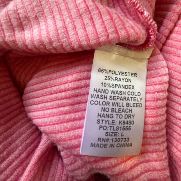 Umgee Short-Sleeve Ribbed Midi Dress in Raspberry - Picture 7 of 9